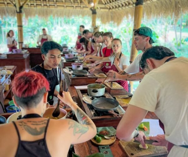 Balinese Cooking2