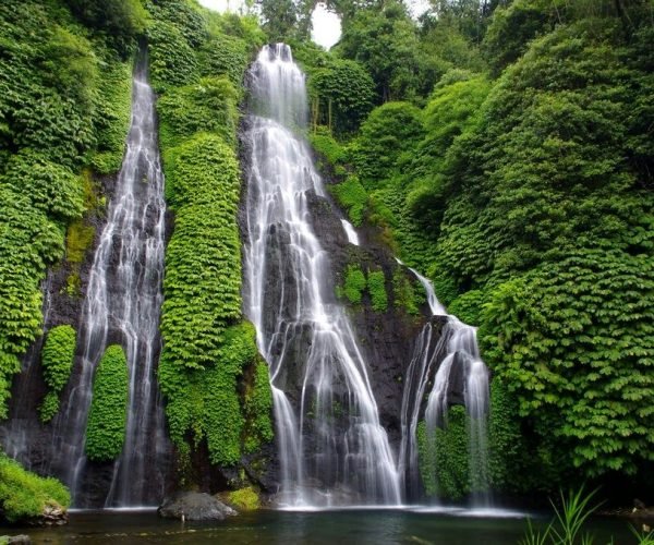 Banyumala Twin Waterfalls