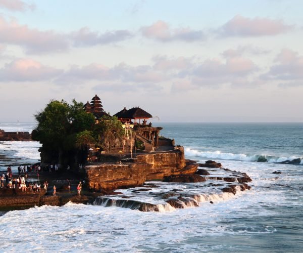 Tanah Lot Temple1