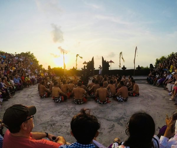 kecak3